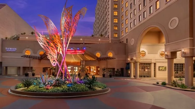 The Westin San Diego Gaslamp Quarter at dusk